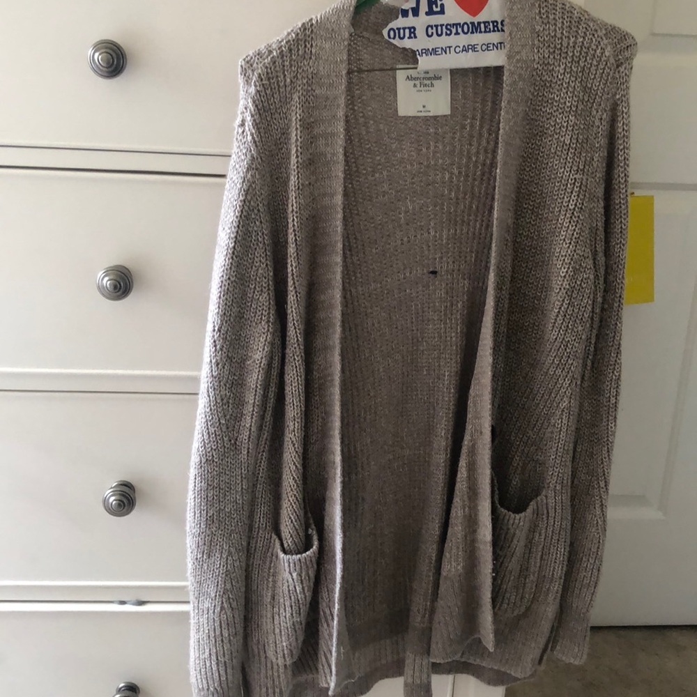 abercrombie oatmeal cardigan